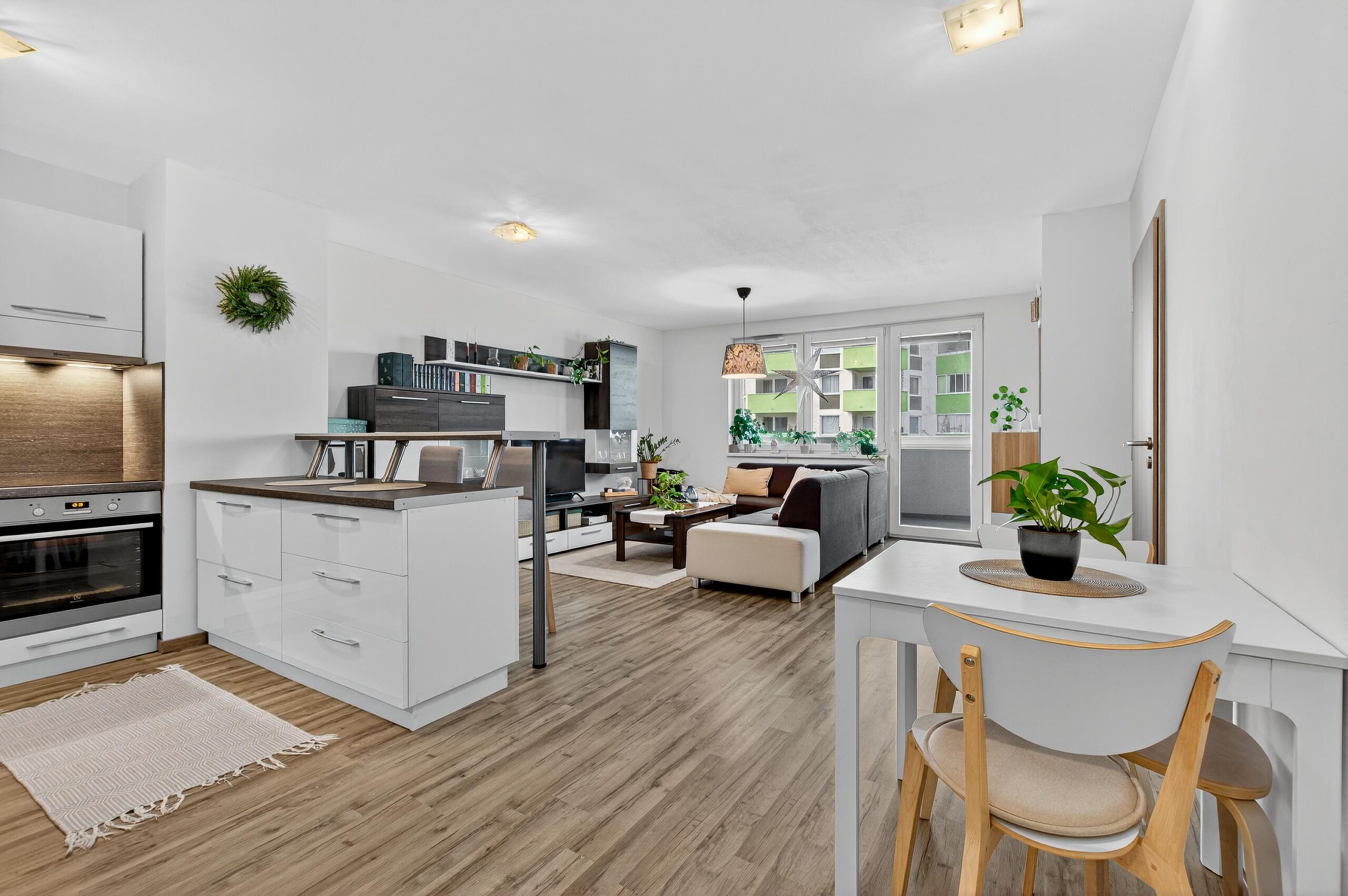 2-izbový byt v Rači, Rustaveliho ulica